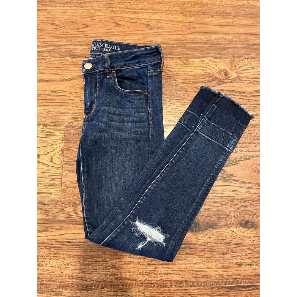 American Eagle super stretch skinny jeans/jeggings size 4